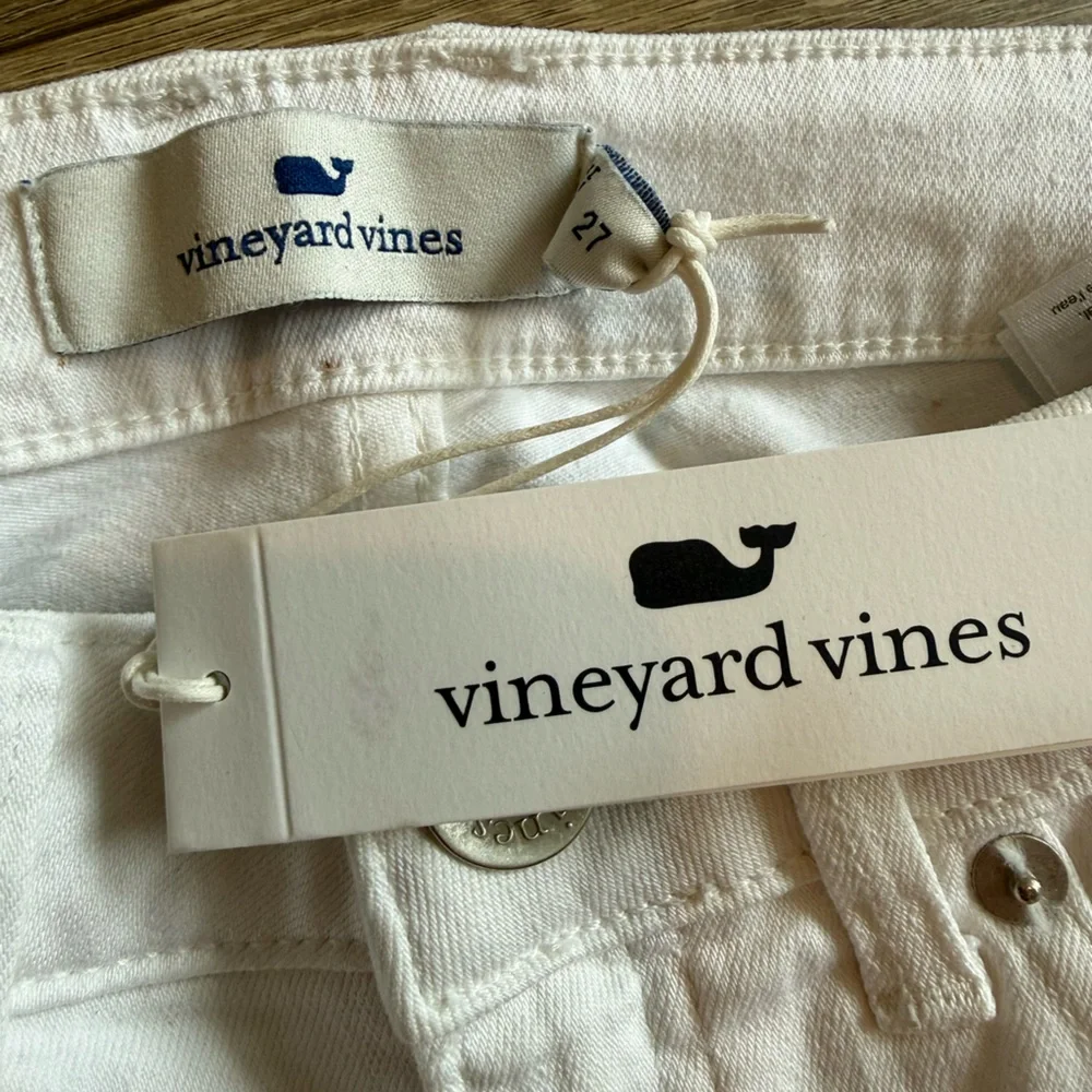 Vineyard Vines clean white